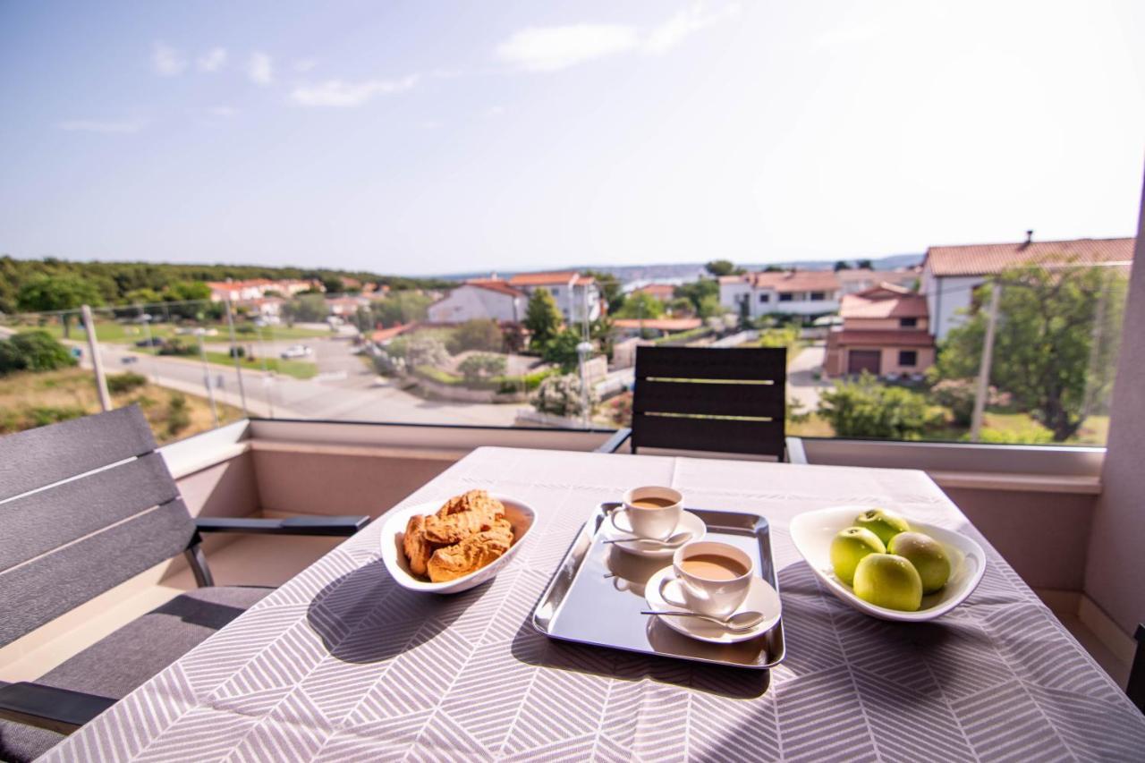 Luxury Apartment Faro With Sea View And Swimming Pool Премантура Екстериор снимка